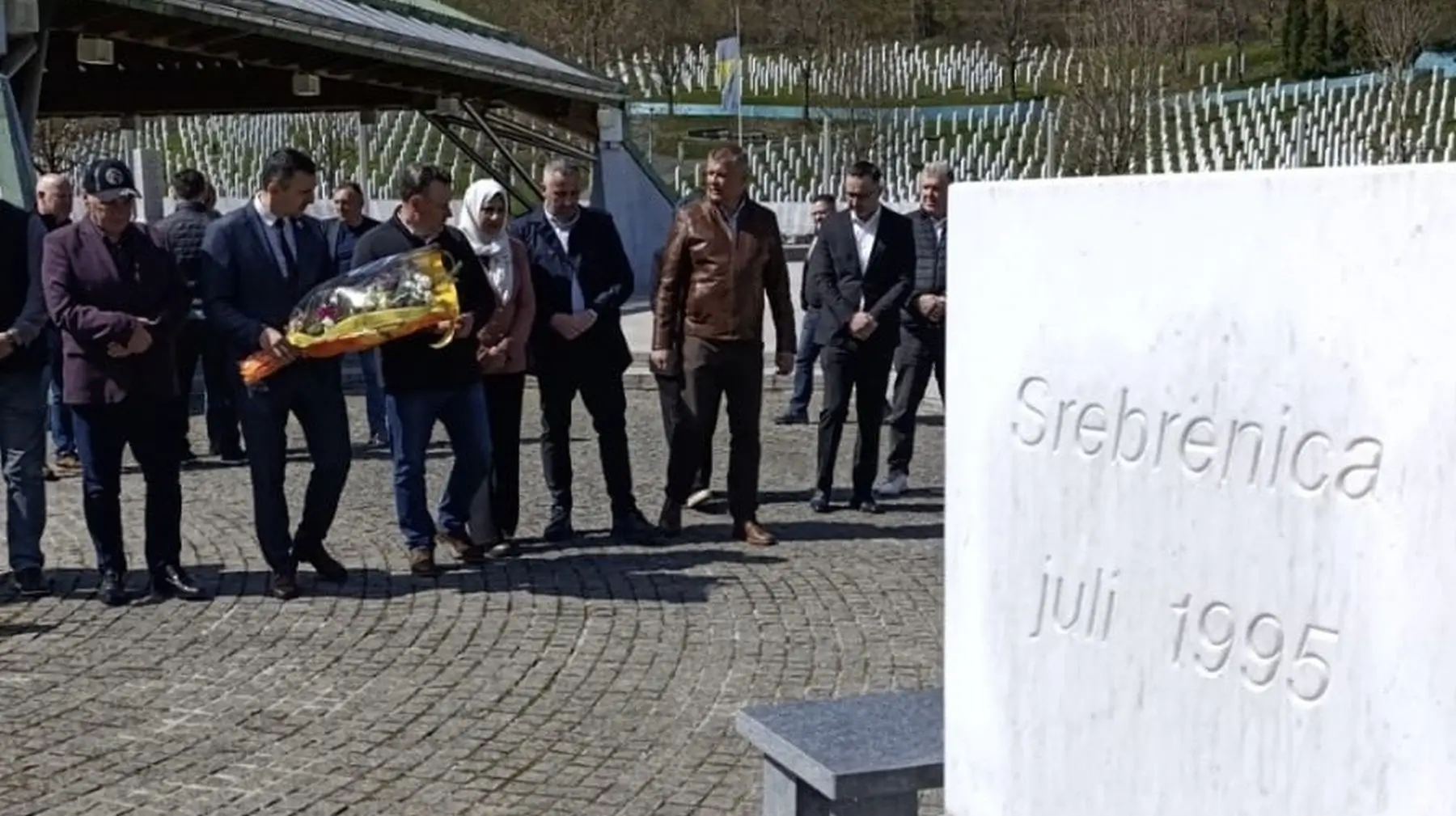 621c7cee bf2d 4e7b a193 edb9a44a141c