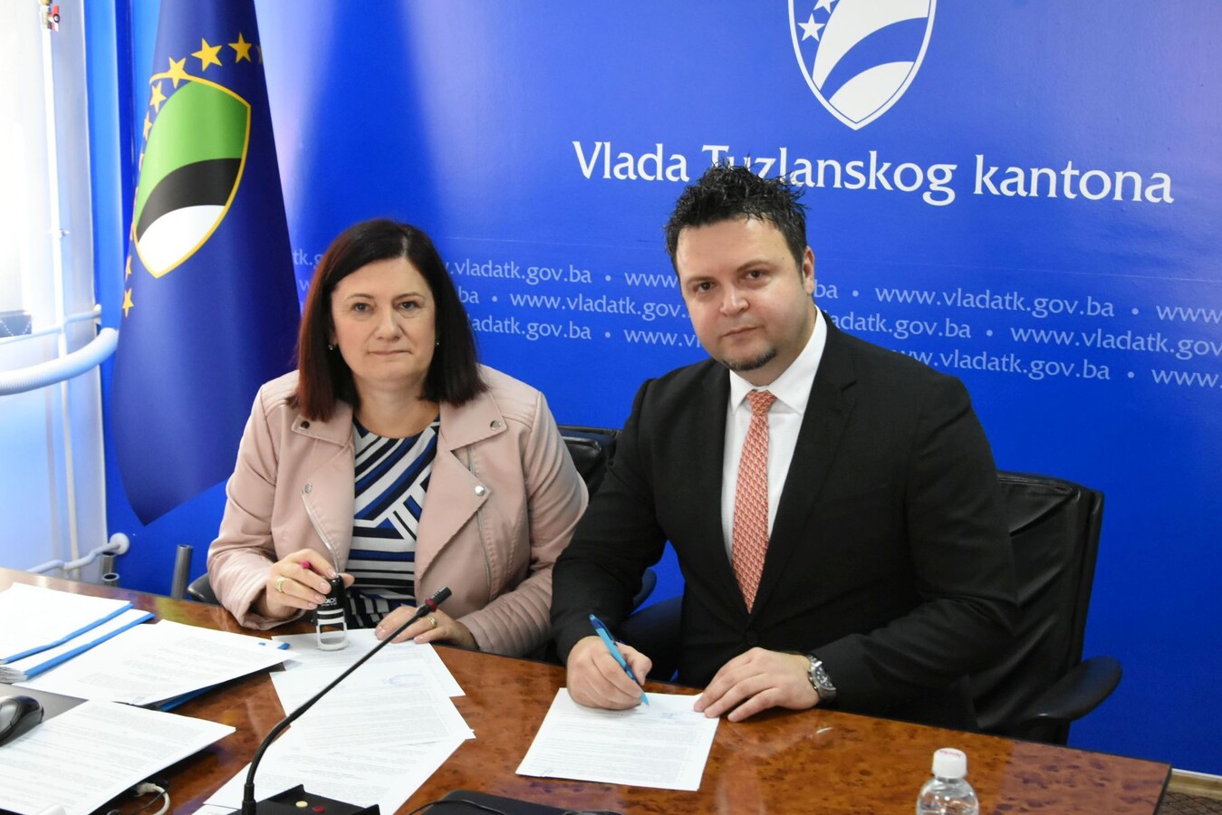 1762347641_690b4a792c3d8