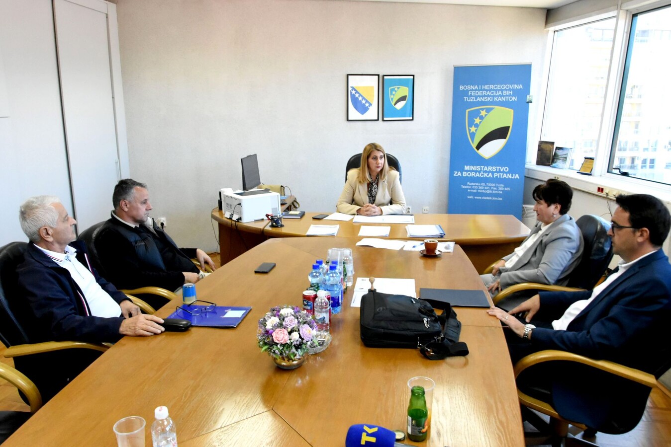 1762351398_690b5926bd8a7