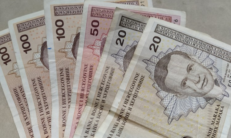 Dodatnih 400.000 KM za zapošljavnje i samozapošljavanje djece šehida i poginulih boraca