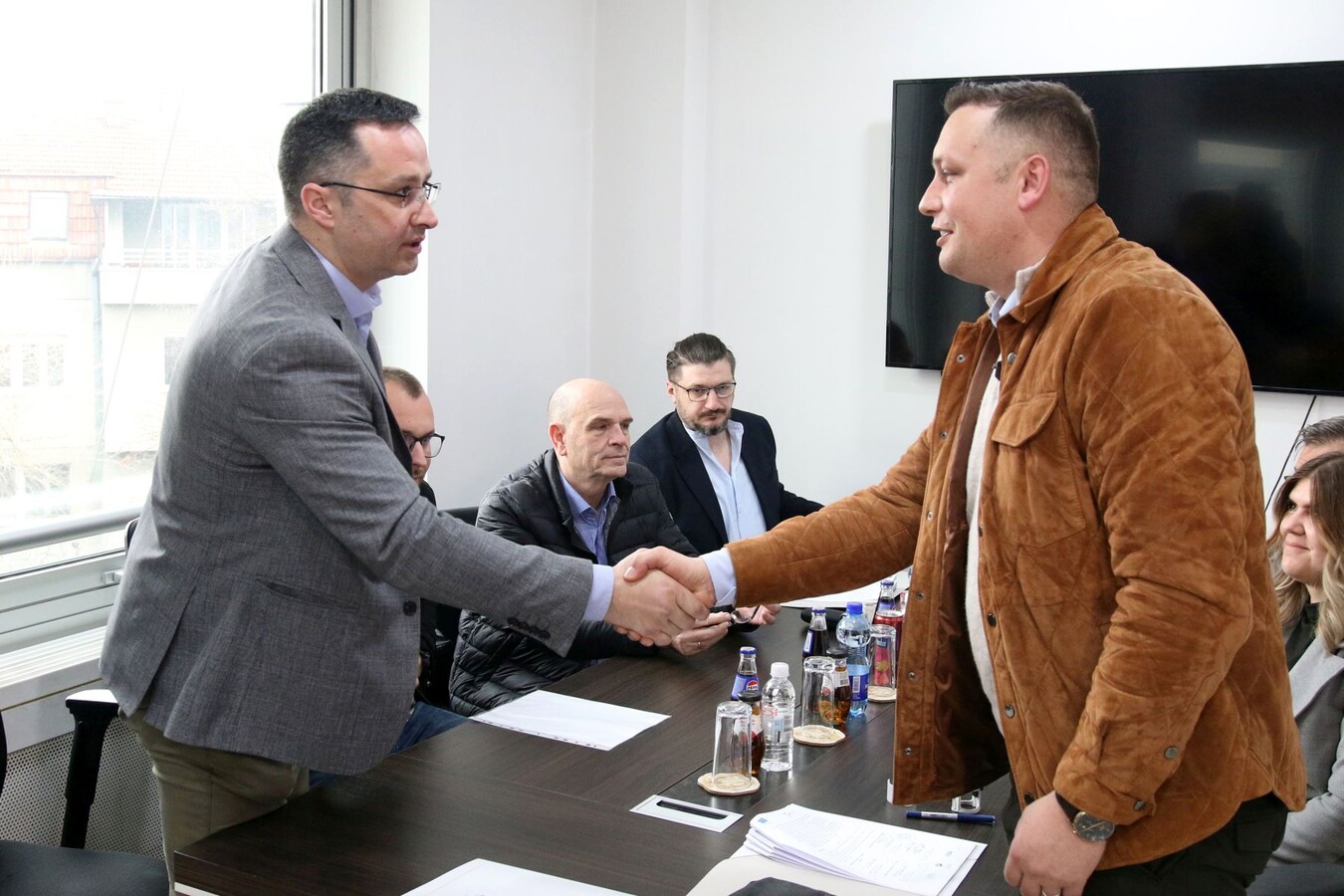 1770645618_6989e87271770