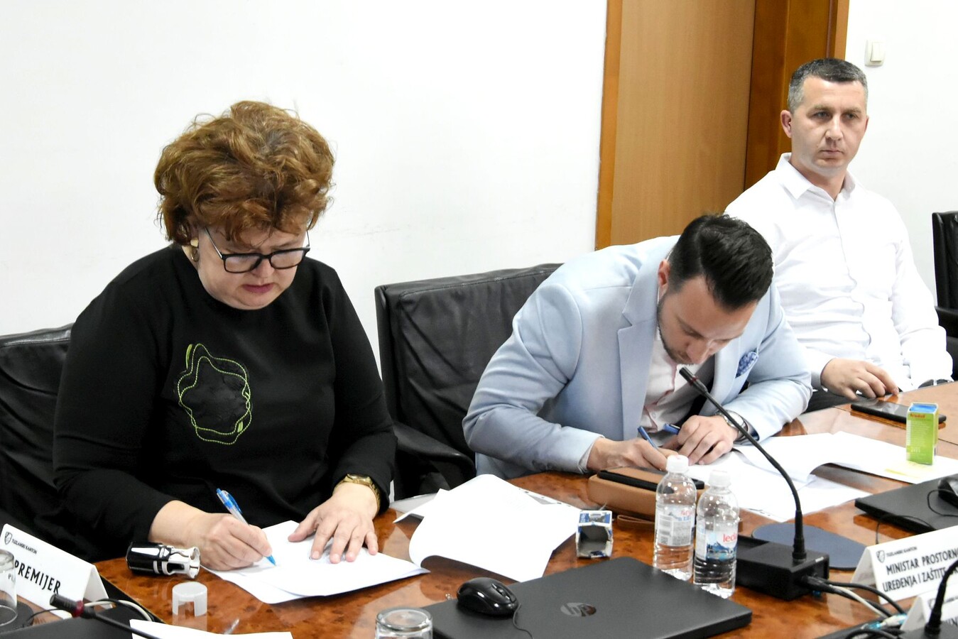 1776344416_69e0dd602bcab