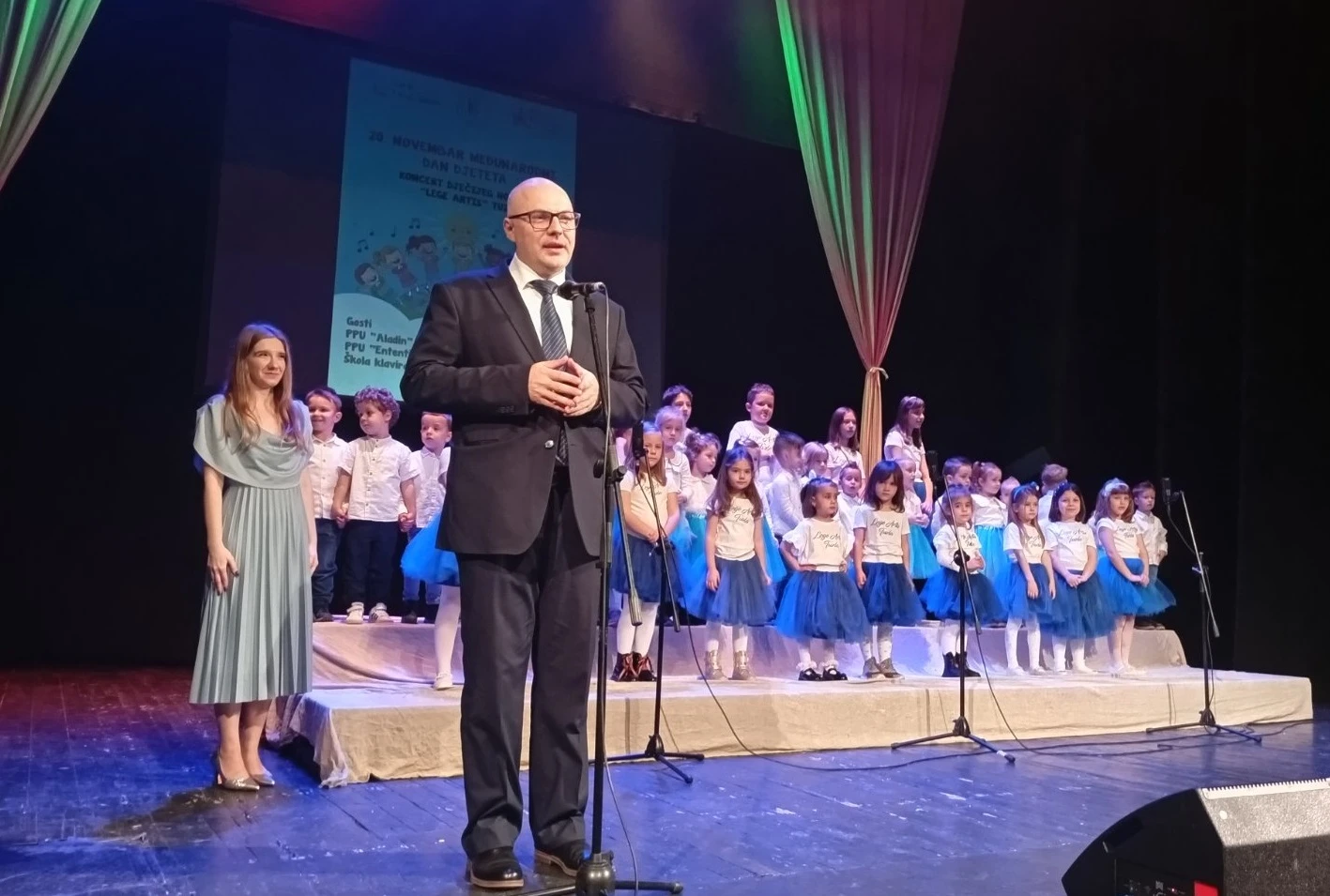 U Tuzli obilježen Međunarodni dan djeteta uz koncert i poruku o važnosti dječijih prava