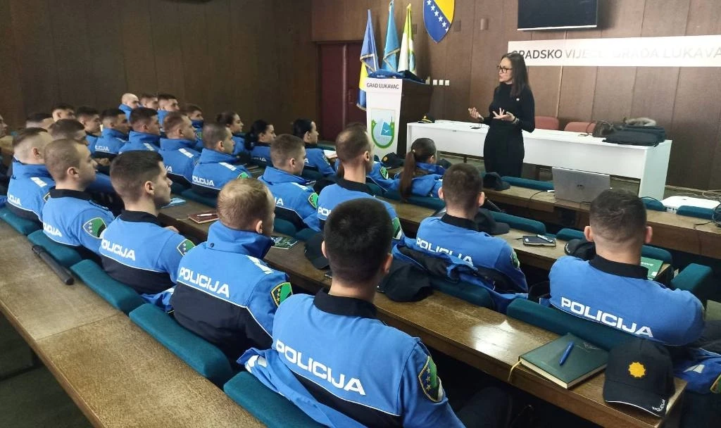 Uprava policije MUP TK – Održana edukacija za mlade policijske službenike